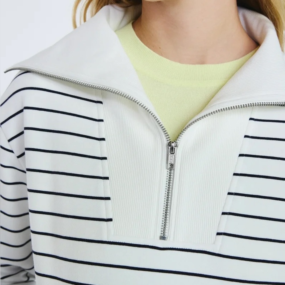 Free Assembly Women's Sailor Collar Sweatshirt Cream w/ Stripes Size Medium NEW - Picture 5 of 12